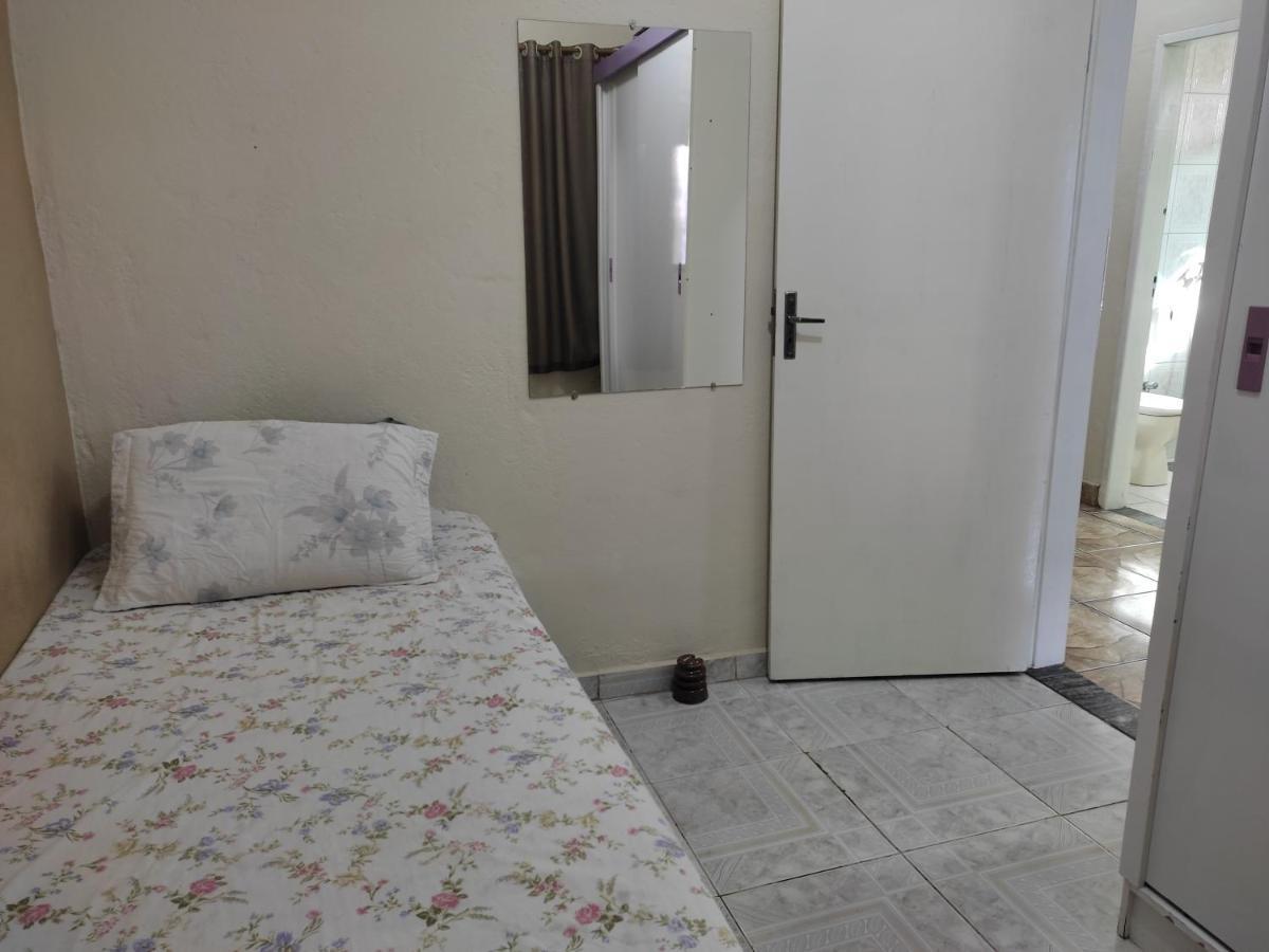 Отель Casa Exclusiva Cordisburgo Экстерьер фото